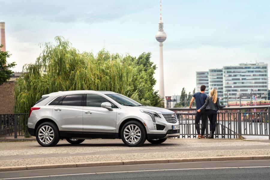  Cadillac XT5 2016 года  (EU) (фото 10 из 42)